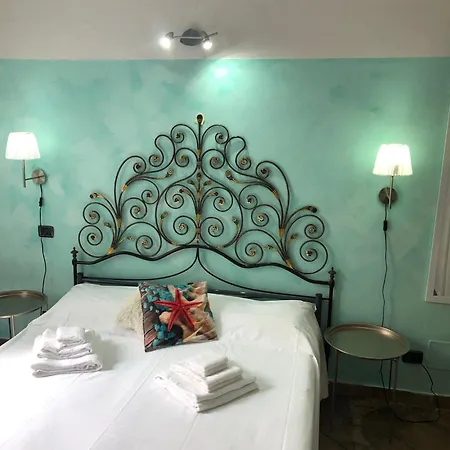 Rainbow Cinqueterre La Spezia