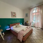 Rainbow Cinqueterre 3*